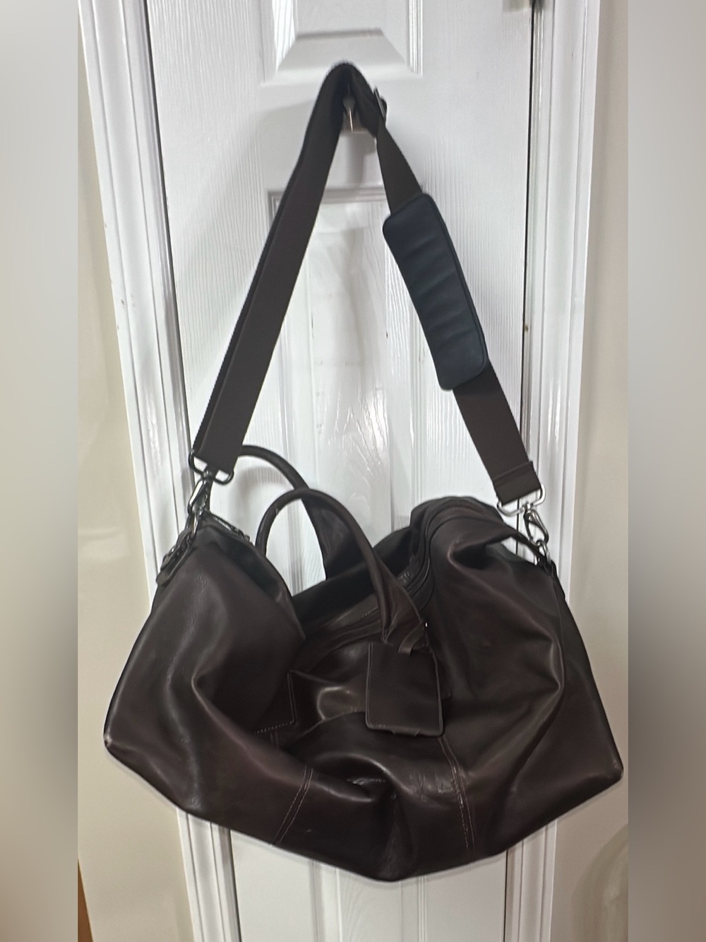 Kenneth Cole Men's Dark Brown Duffel Bag (bags 19) - Picture 2 of 8